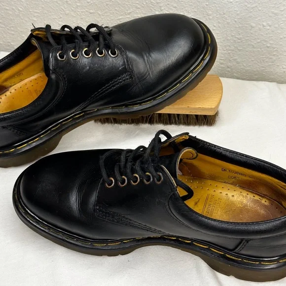 Doc martens deals 853 vintage
